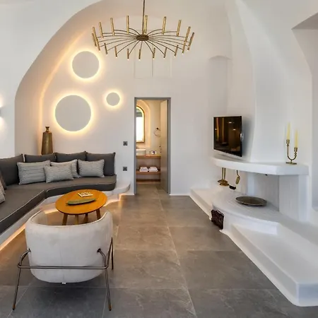 Eteoro Suites