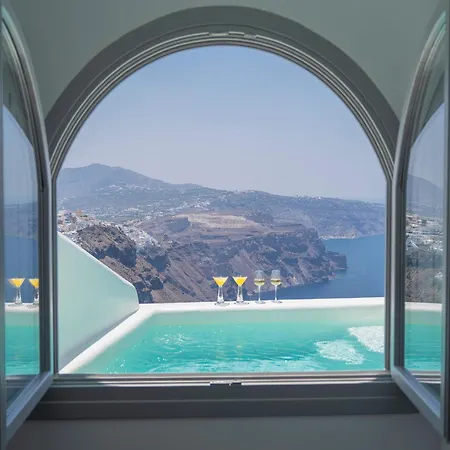Eteoro Suites Aparthotel