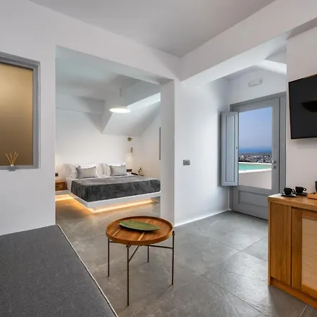 Eteoro Aparthotel Imerovigli (Santorini)