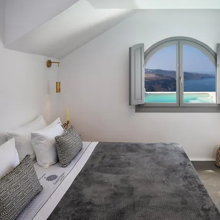Eteoro Suites