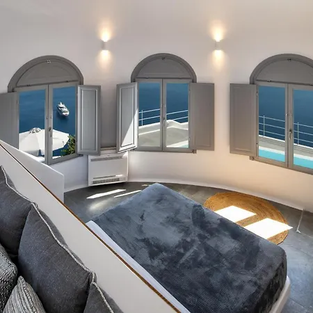 Eteoro Aparthotel Imerovigli (Santorini)