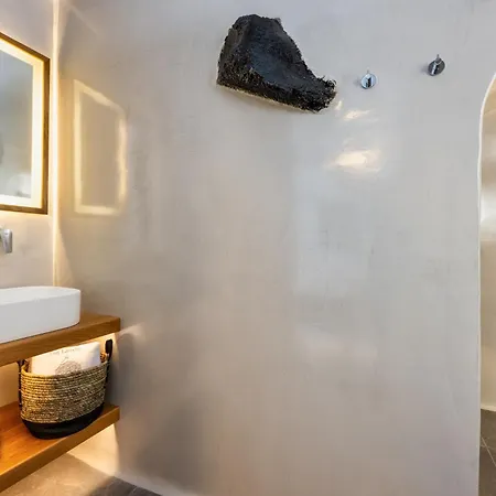 Aparthotel Eteoro Suites