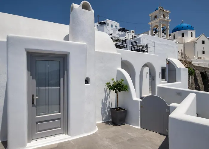 Eteoro Aparthotel Imerovigli (Santorini)